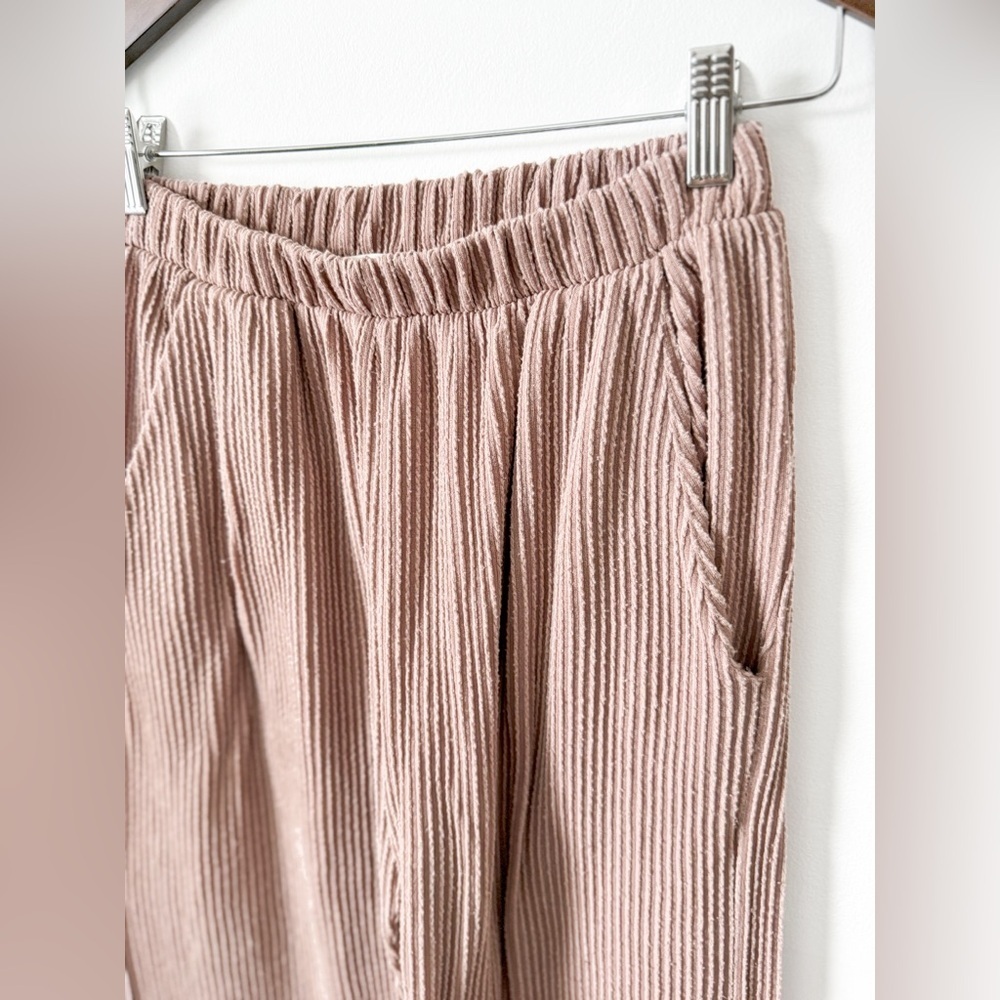 Tres Bien Corduroy Joggers - Picture 4 of 5